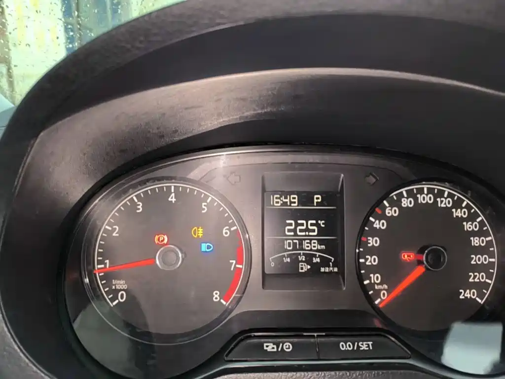 Volkswagen Polo — миниатюра 12