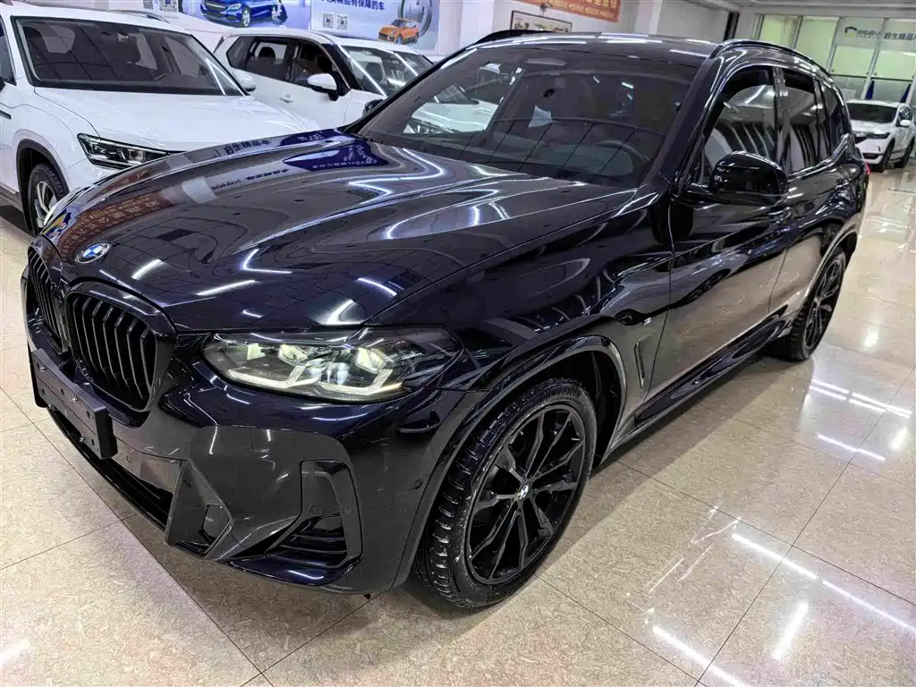 宝马X3 2022款 改款二 xDrive30i 尊享型 M曜夜套装 2022