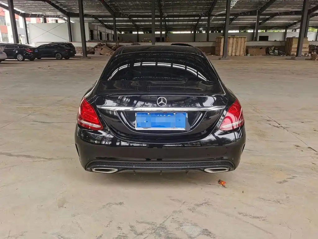 Mercedes-Benz C-Class — миниатюра 5
