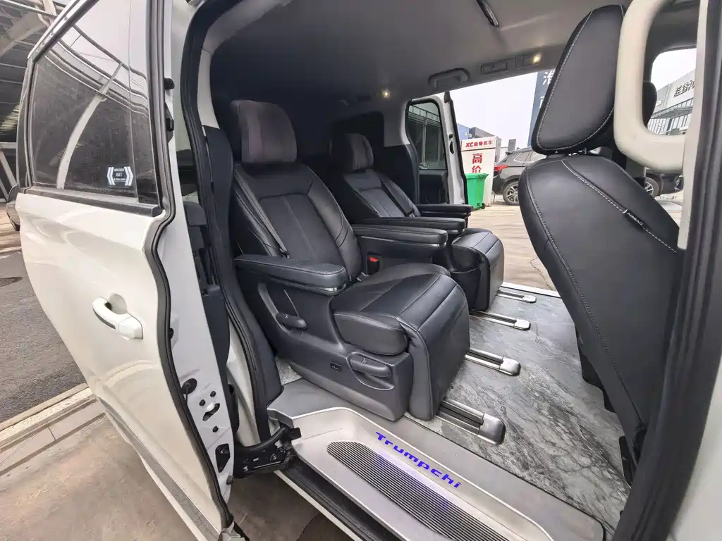 GAC Motor Trumpchi M8 — миниатюра 3