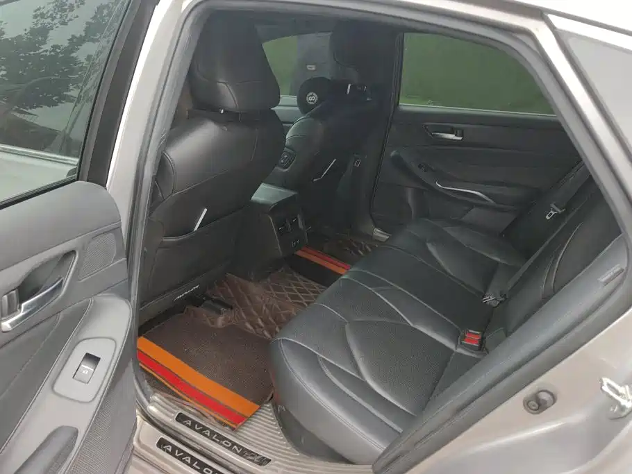 Toyota Avalon — миниатюра 11