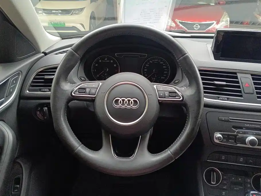 Audi Q3 — миниатюра 15