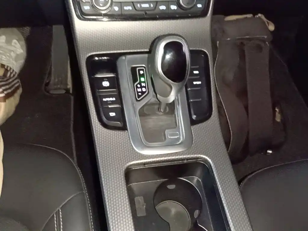 Geely Emgrand GS — миниатюра 14