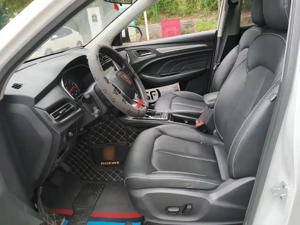Roewe RX3 — миниатюра 15