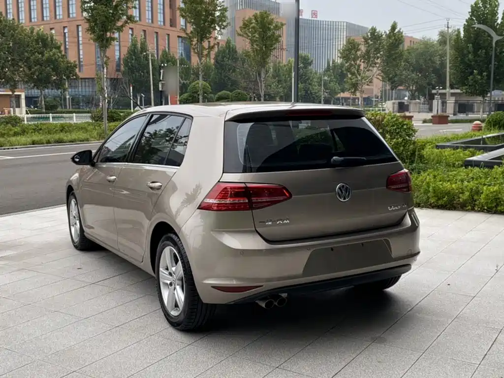 Volkswagen Golf — миниатюра 8