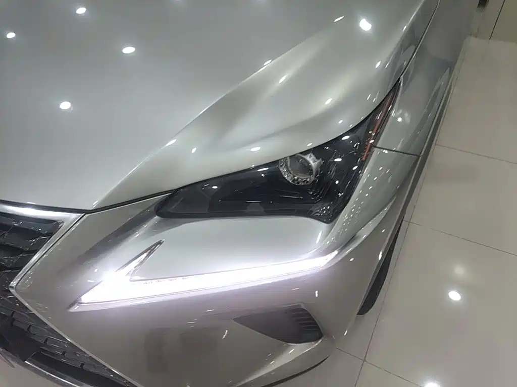 Lexus NX — миниатюра 24