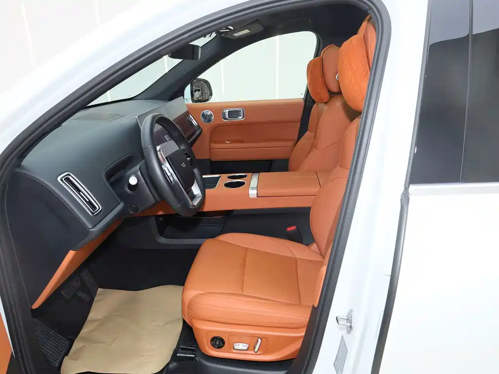 Li Auto Li L6 — миниатюра 10