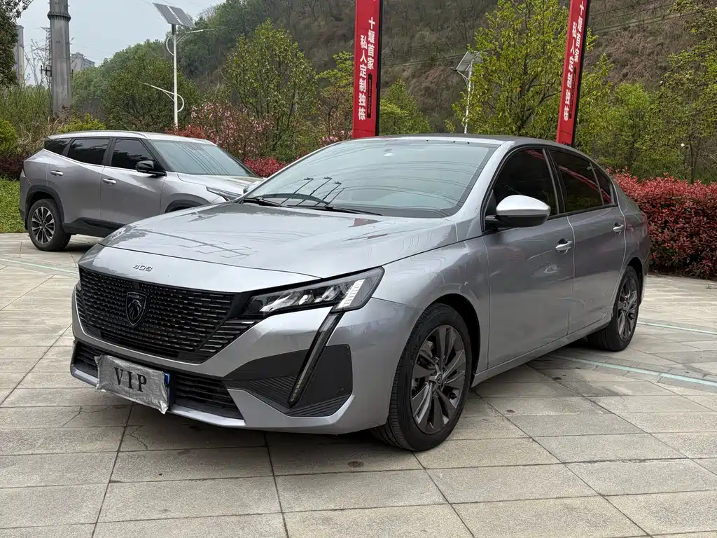 Peugeot 408 2023