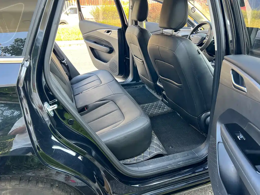Wuling Xingguang — миниатюра 11