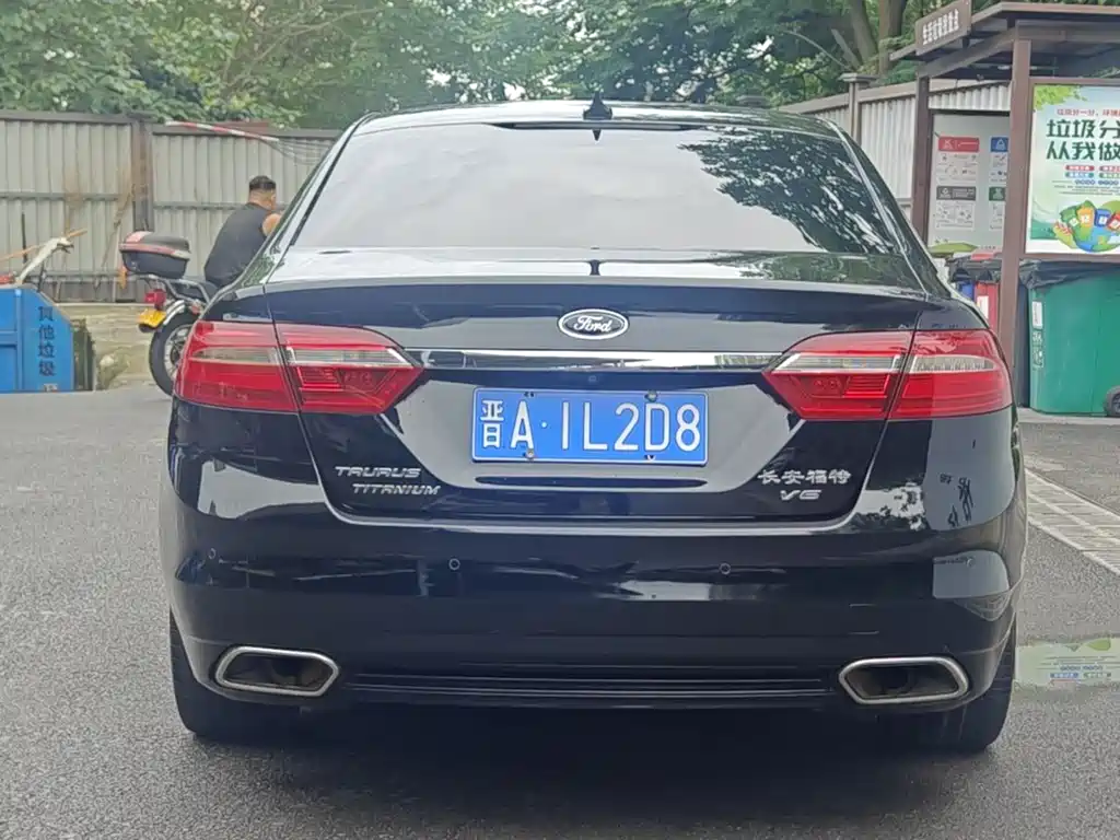 Ford Taurus 2017 EcoBoost 325 V6 Flagship