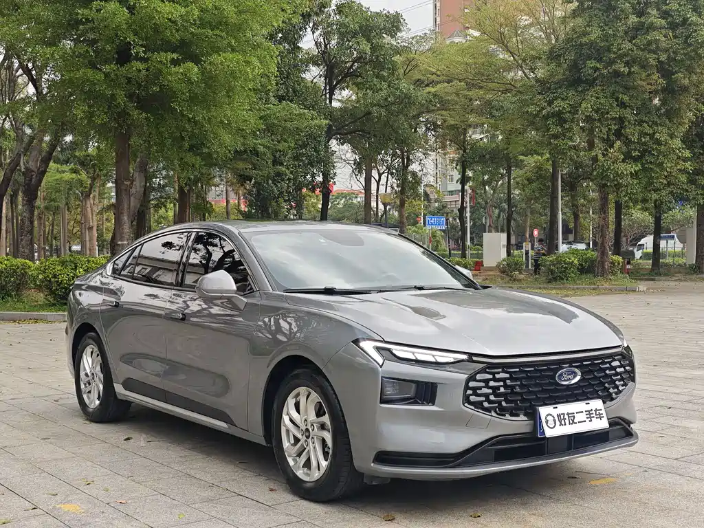 Ford Mondeo 2023 EcoBoost 180