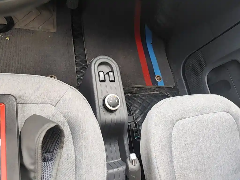 Wuling MINIEV — миниатюра 14