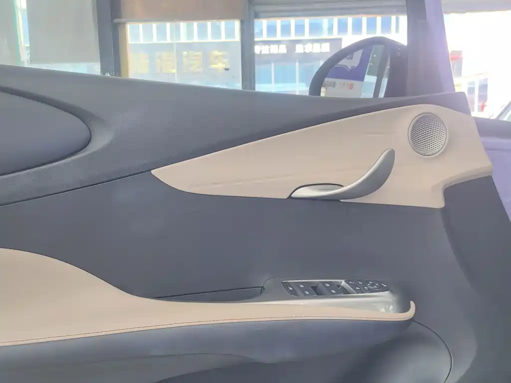 BYD Dolphin — миниатюра 9