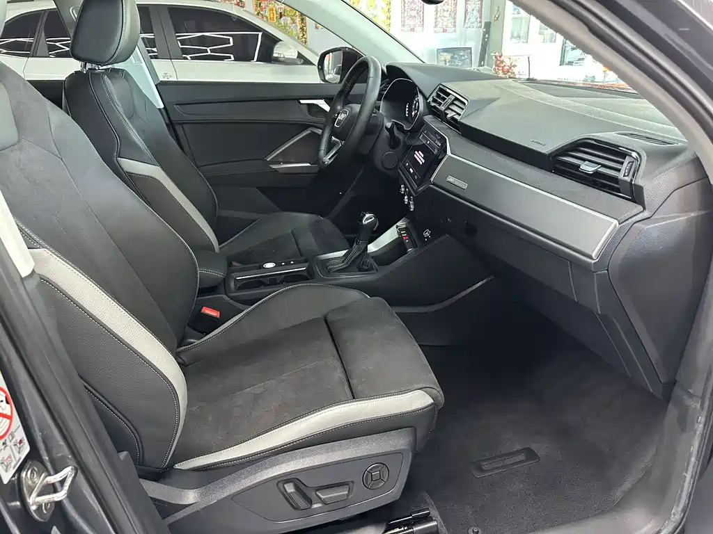 Audi Q3 — миниатюра 7