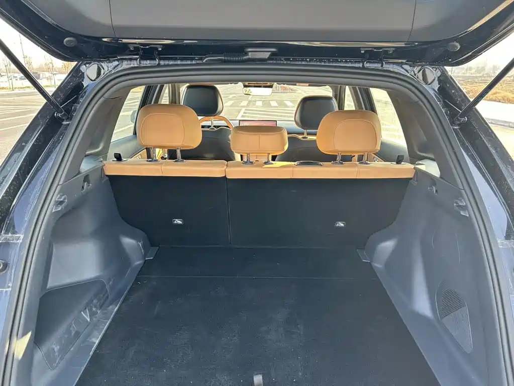 GEELY GALAXY GALAXY STARSHIP 7 EM I