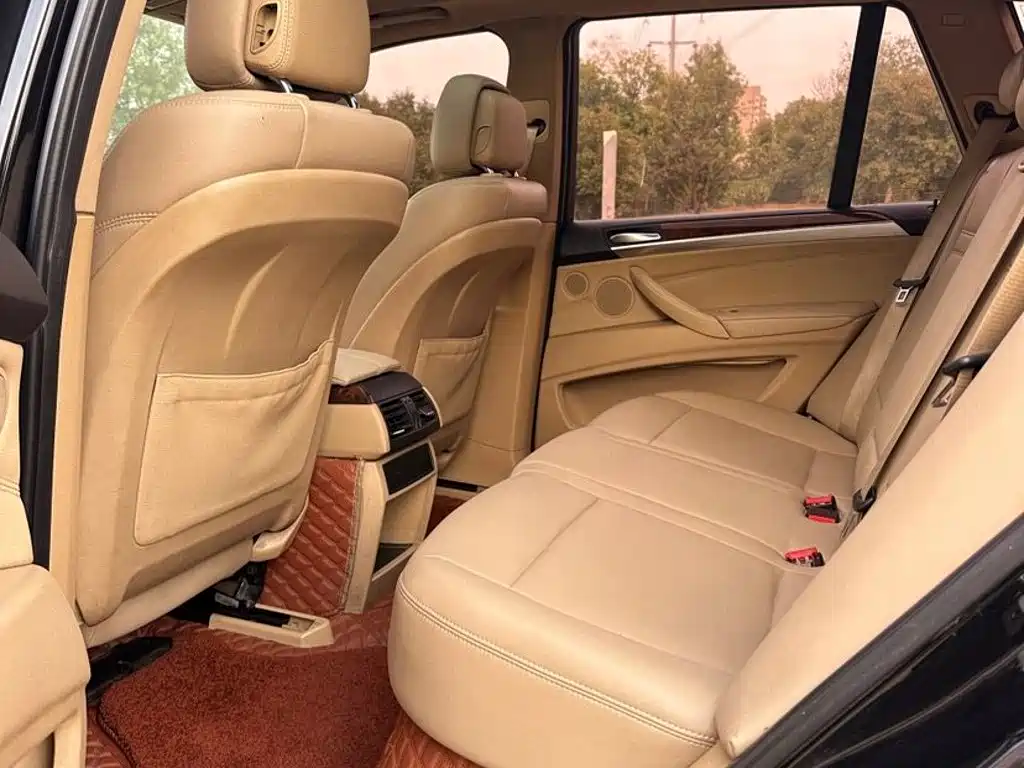 BMW X5 (Import) — миниатюра 7