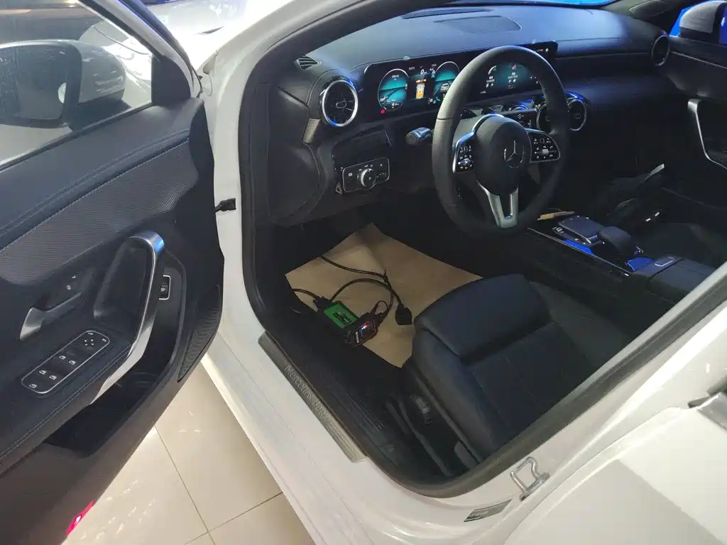 Mercedes-Benz A-Class — миниатюра 16