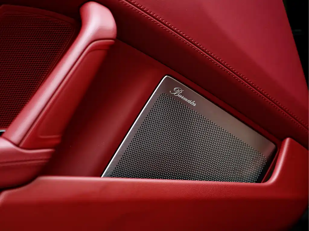 Porsche 911 2023 Turbo S 3.7T