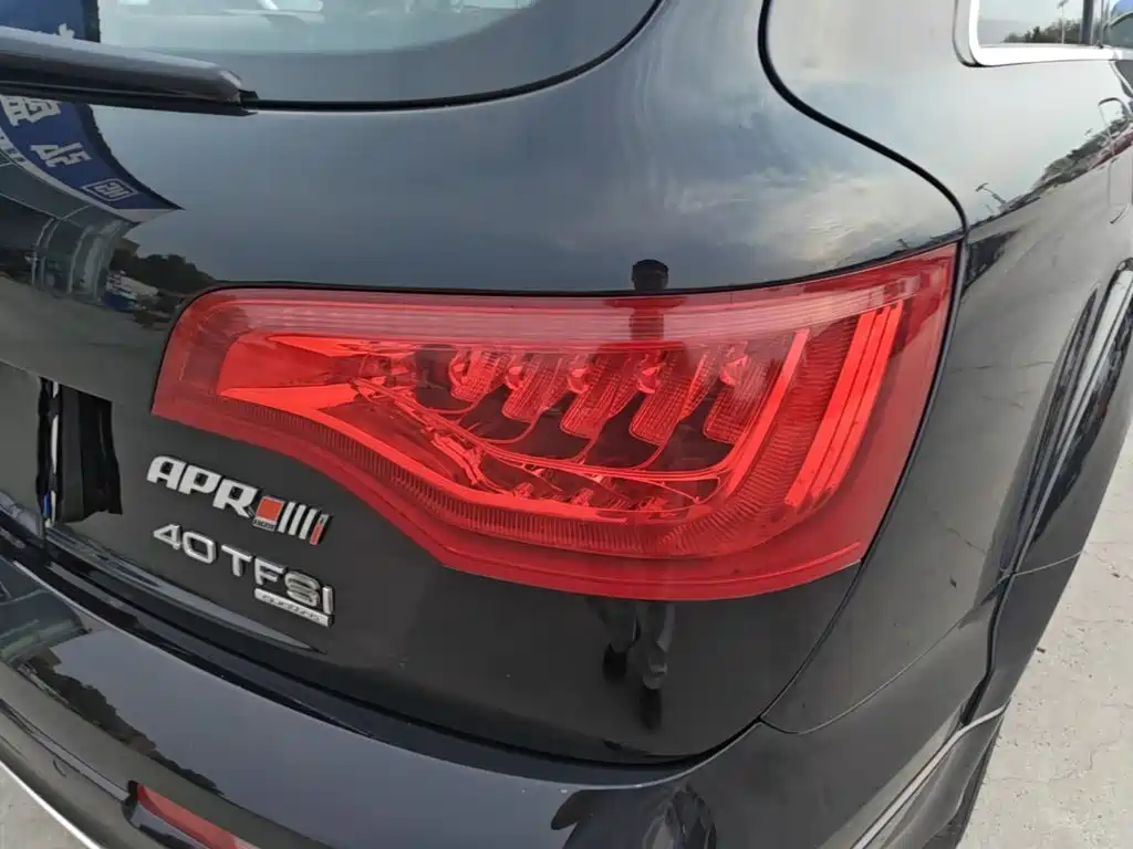Audi Q7 — миниатюра 8