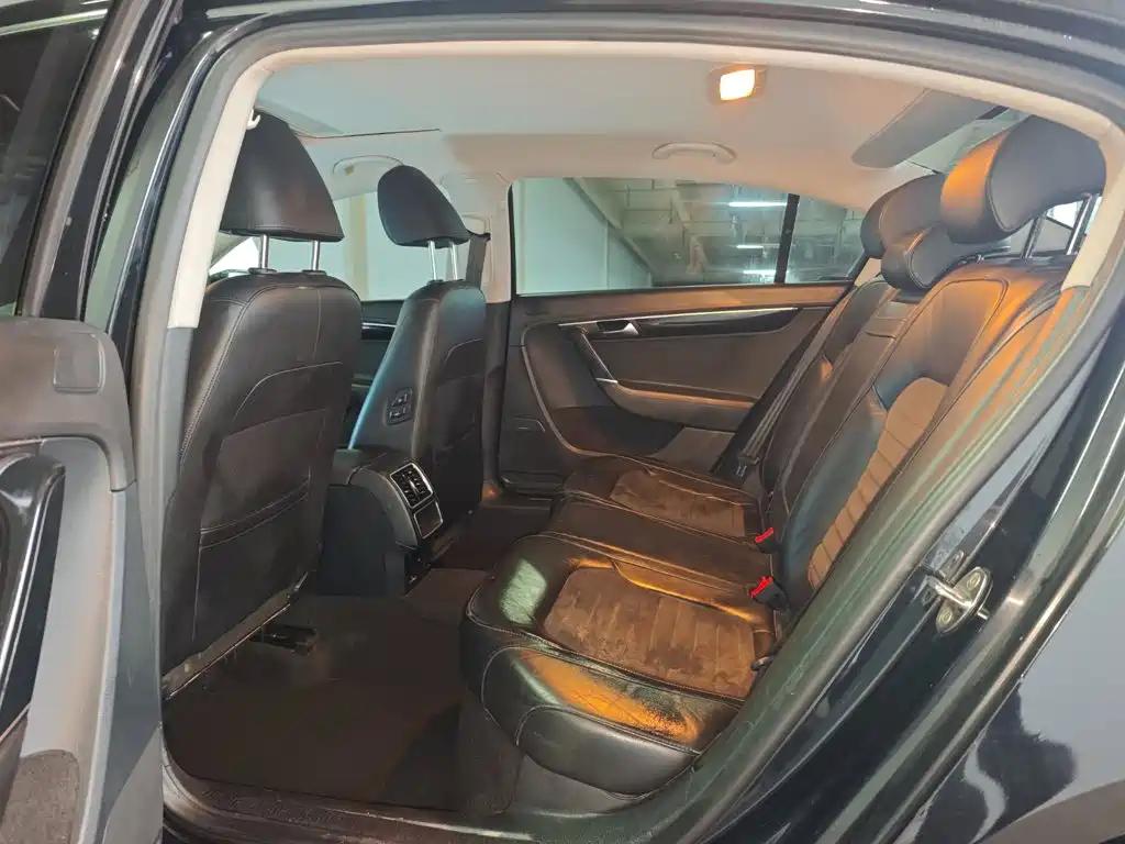 Volkswagen Magotan — миниатюра 10