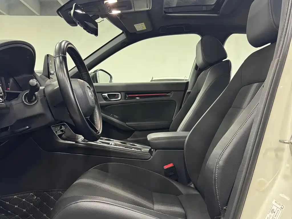 Honda Civic — миниатюра 8