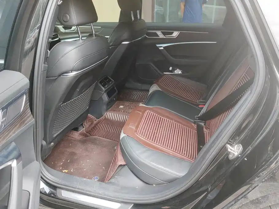 Audi A6L — миниатюра 11