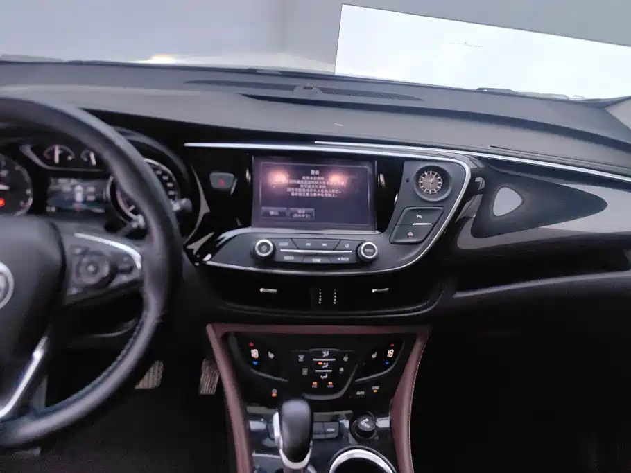 Buick Envision Plus — миниатюра 13