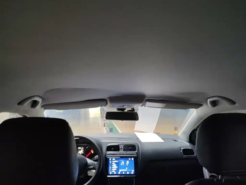 Volkswagen Polo — миниатюра 18