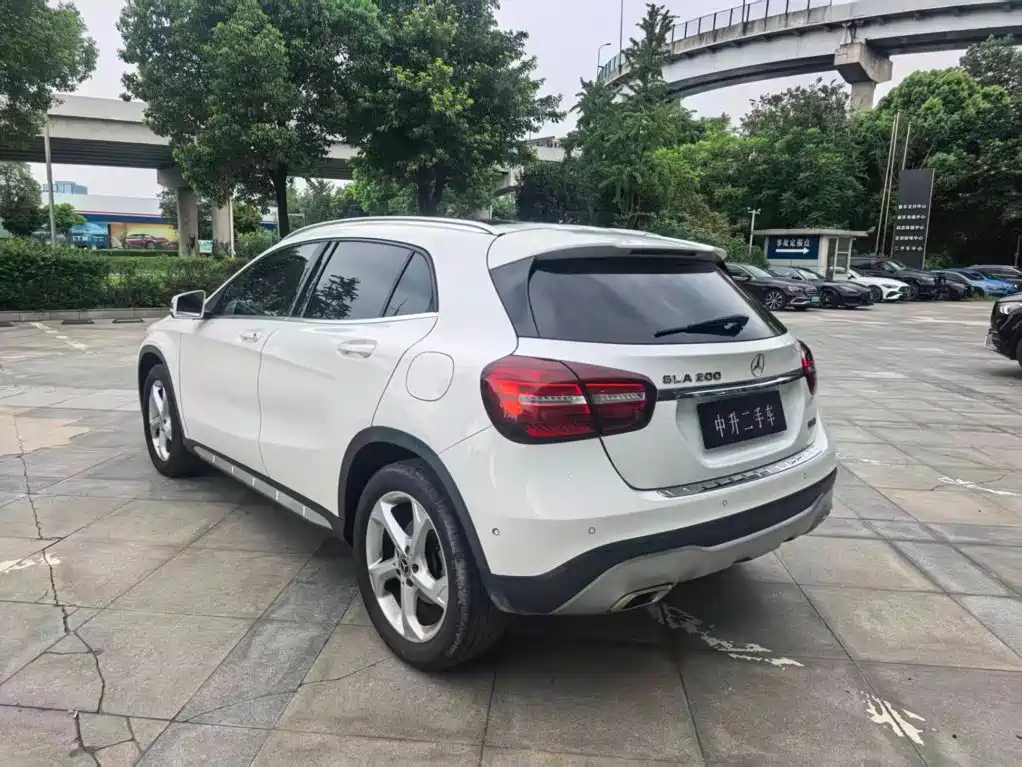 Mercedes-Benz GLA — миниатюра 5