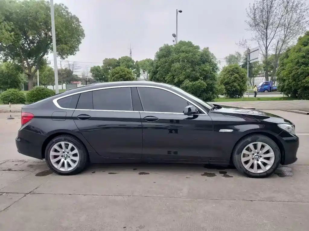 BMW 5 Series GT 535i Classic Type, фото 3