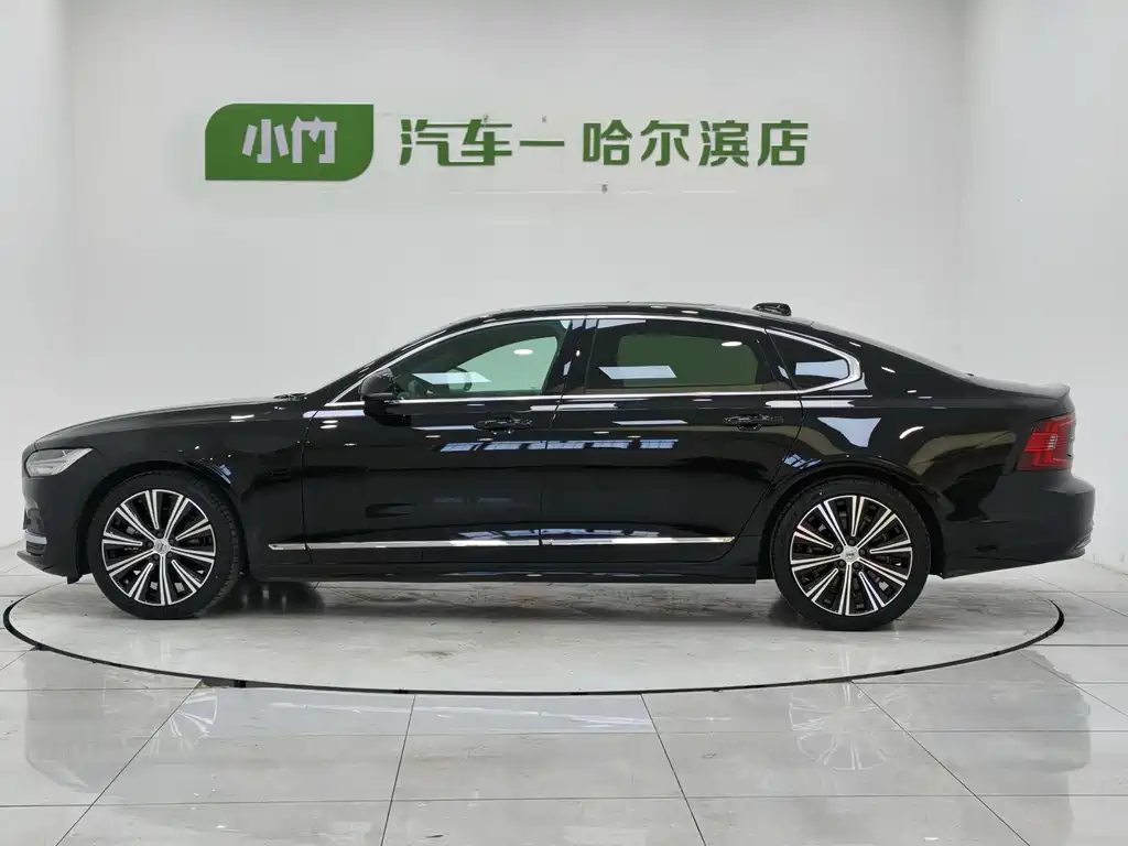 Volvo S90 — миниатюра 4