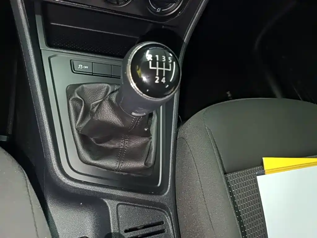 Volkswagen Lavida — миниатюра 14
