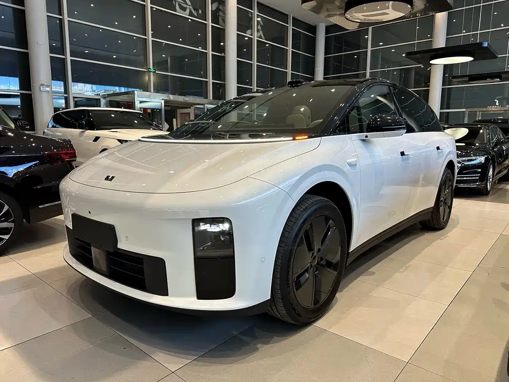 Li Auto 理想i6 2025