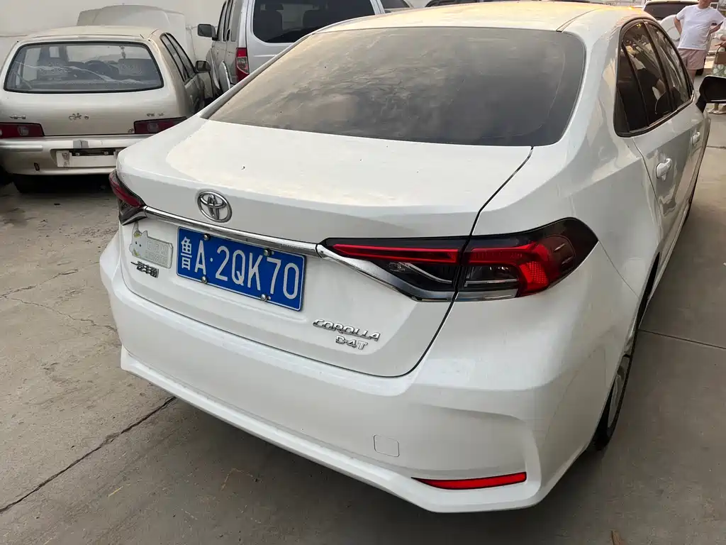 Toyota Corolla — миниатюра 4