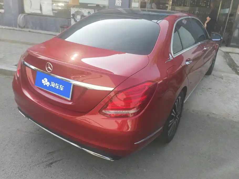 Mercedes-Benz C-Class — миниатюра 3