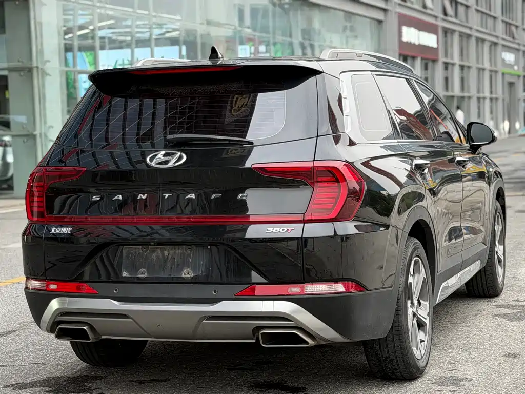 Hyundai Santa Fe — миниатюра 5