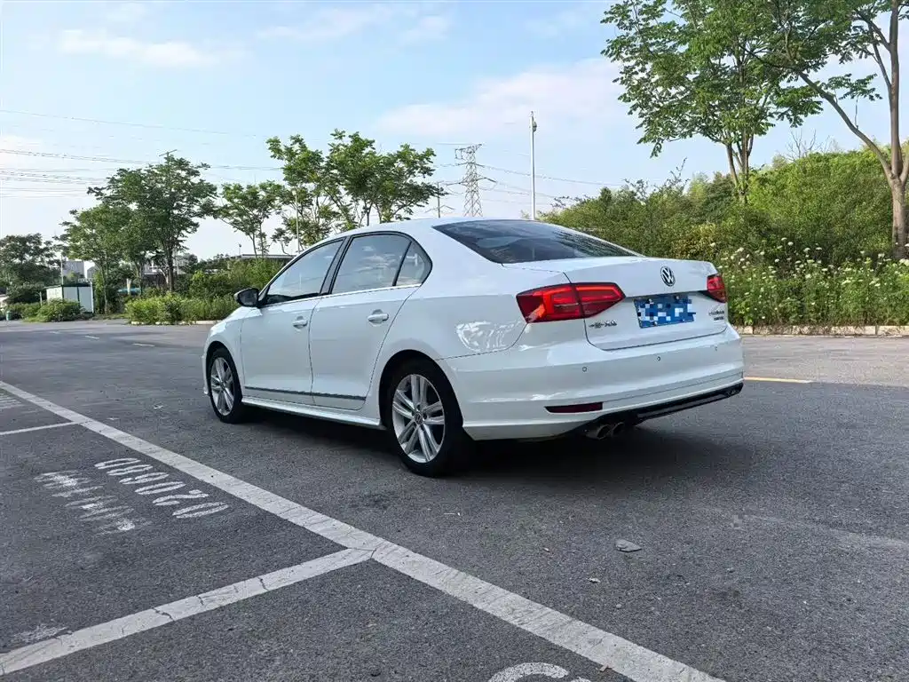 Volkswagen Sagitar 2018 280TSI DSG