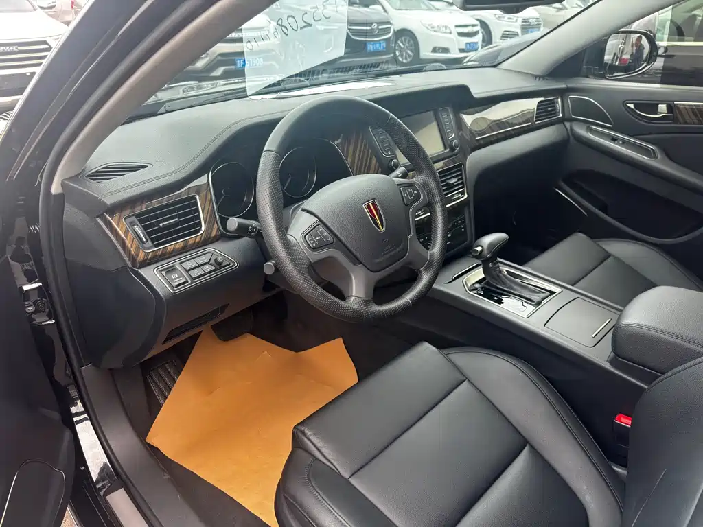Hongqi Hongqi H7 — миниатюра 8