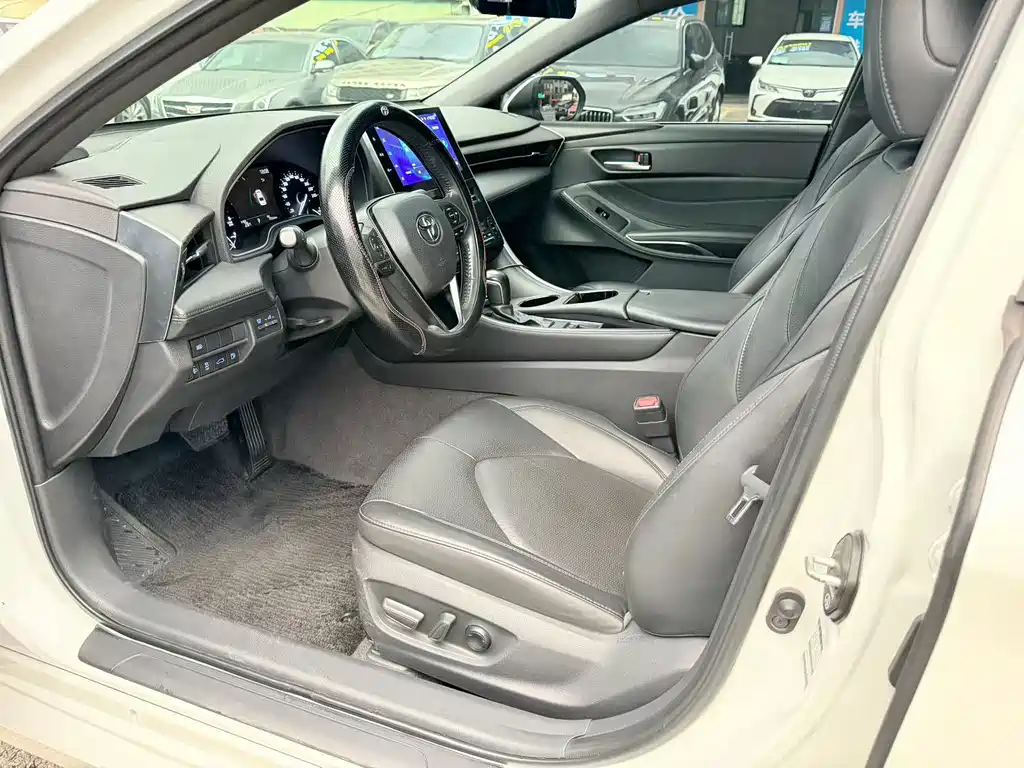 Toyota Avalon — миниатюра 4