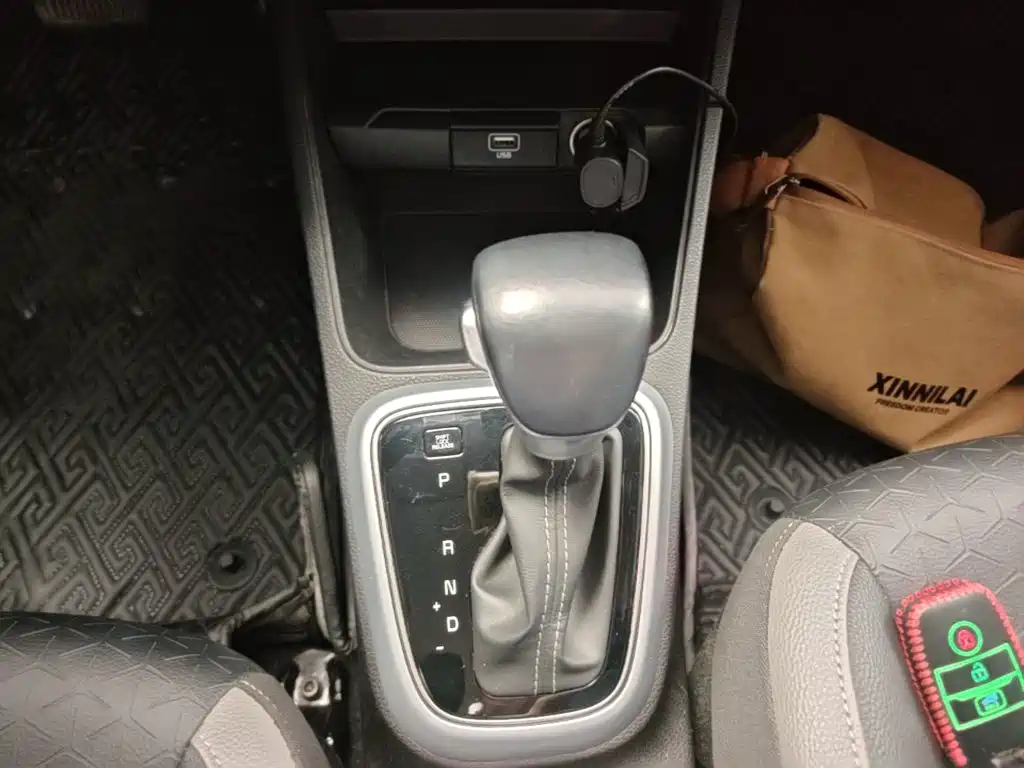 Kia KX1 — миниатюра 14