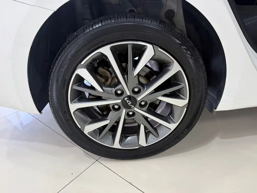 Kia K3 — миниатюра 20