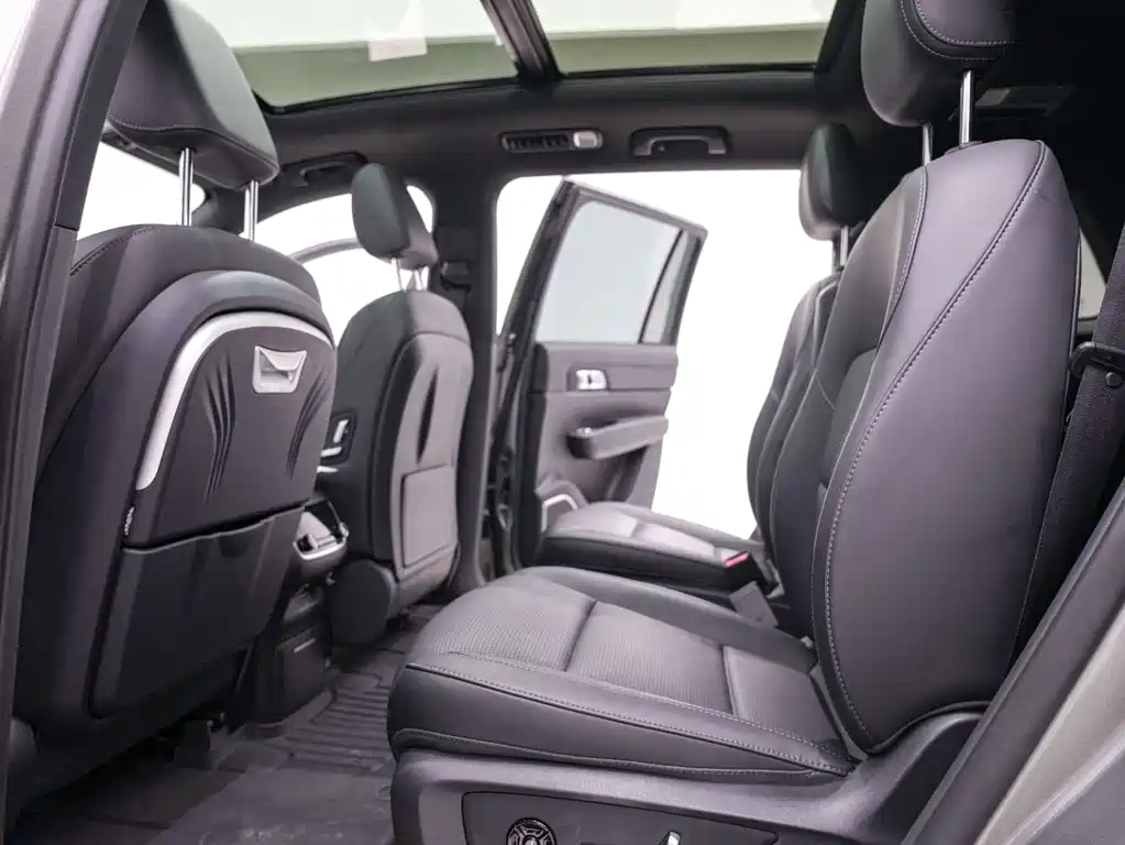 Li Auto Li ONE — миниатюра 22