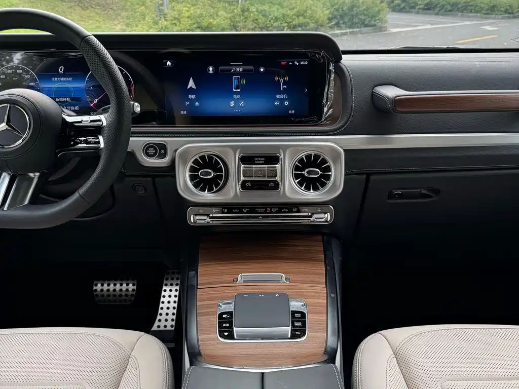 Mercedes-Benz G-Class — миниатюра 18