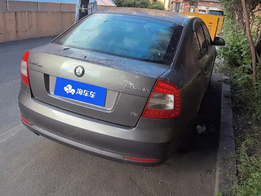Skoda Octavia — миниатюра 3