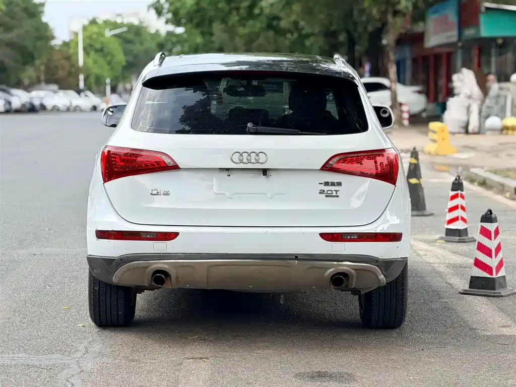 Audi Q5 2011 2.0TFSI