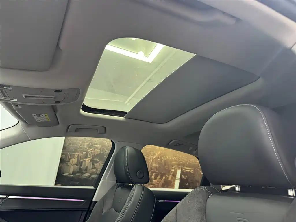 Audi Q3 Sportback — миниатюра 13