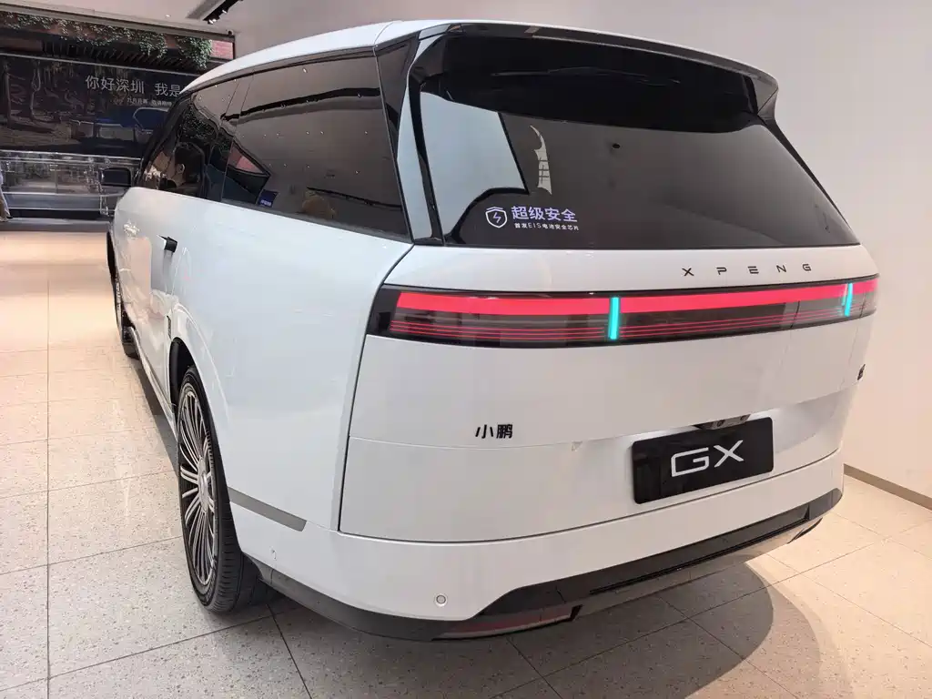 XPeng 小鹏GX — миниатюра 3
