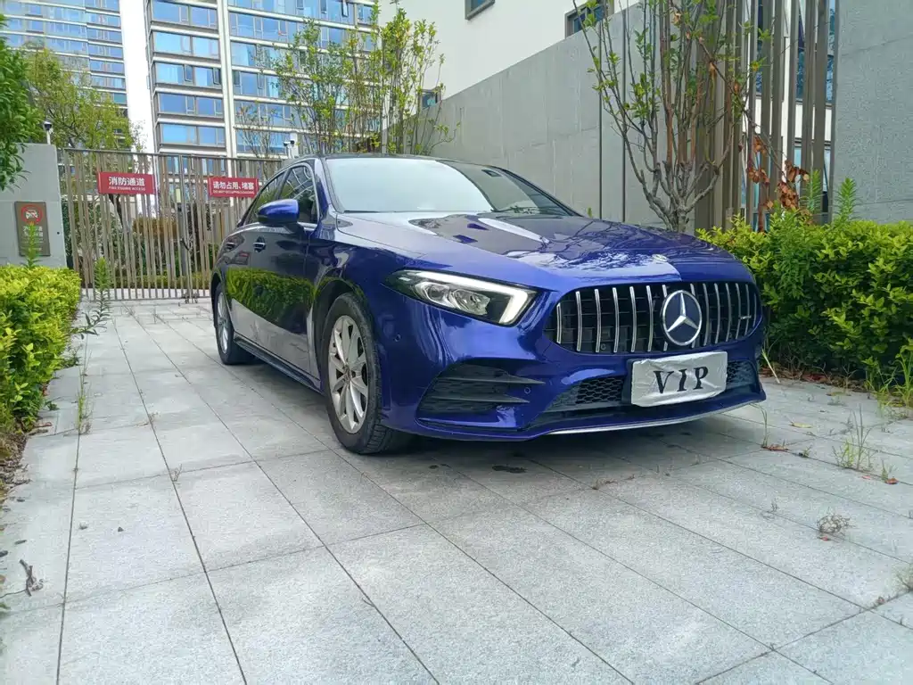 Mercedes-Benz A-Class — миниатюра 2