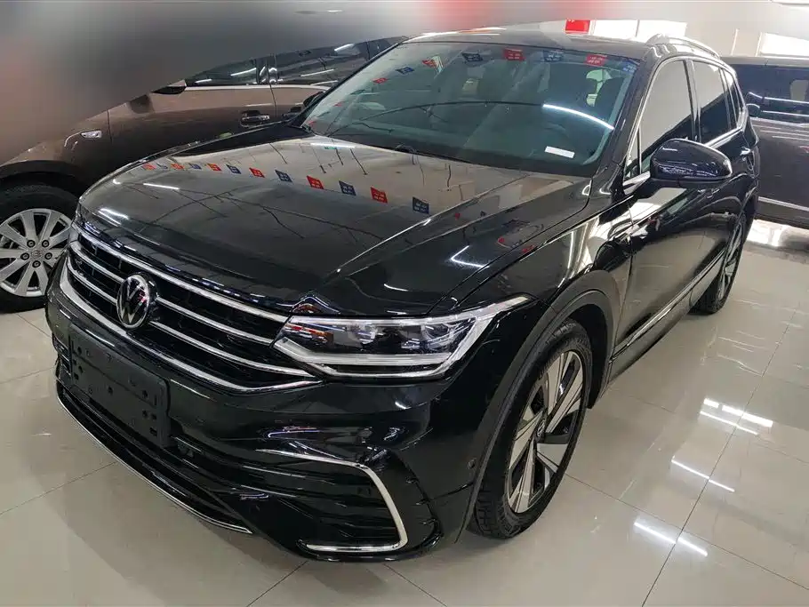 Volkswagen Tiguan L 2023 Facelift 330TSI Auto 2WD R-Line Premium Edition
