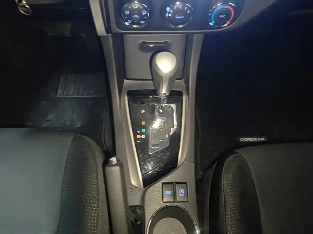 Toyota Corolla — миниатюра 14